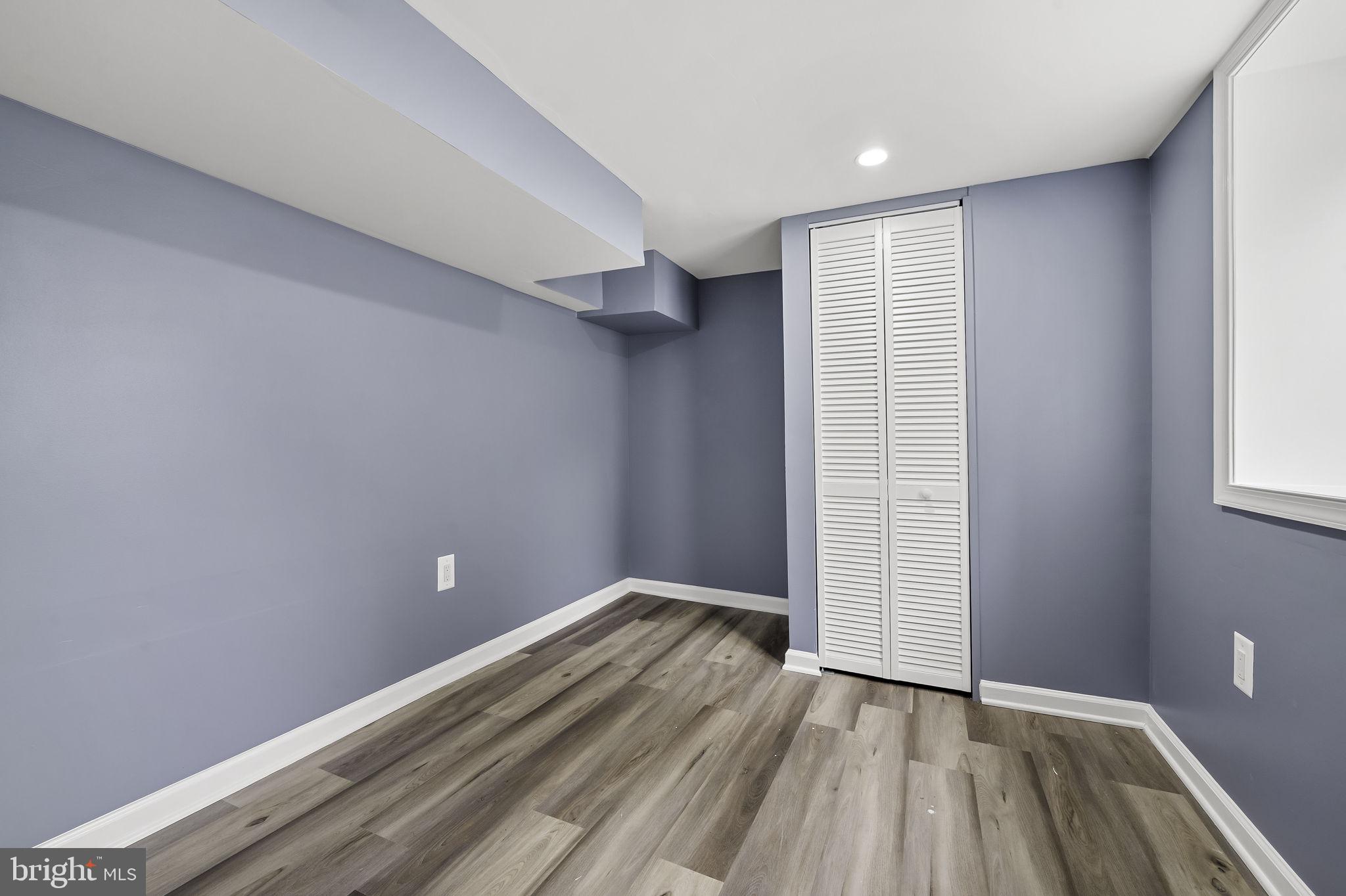 HOWARD PARK - Residential