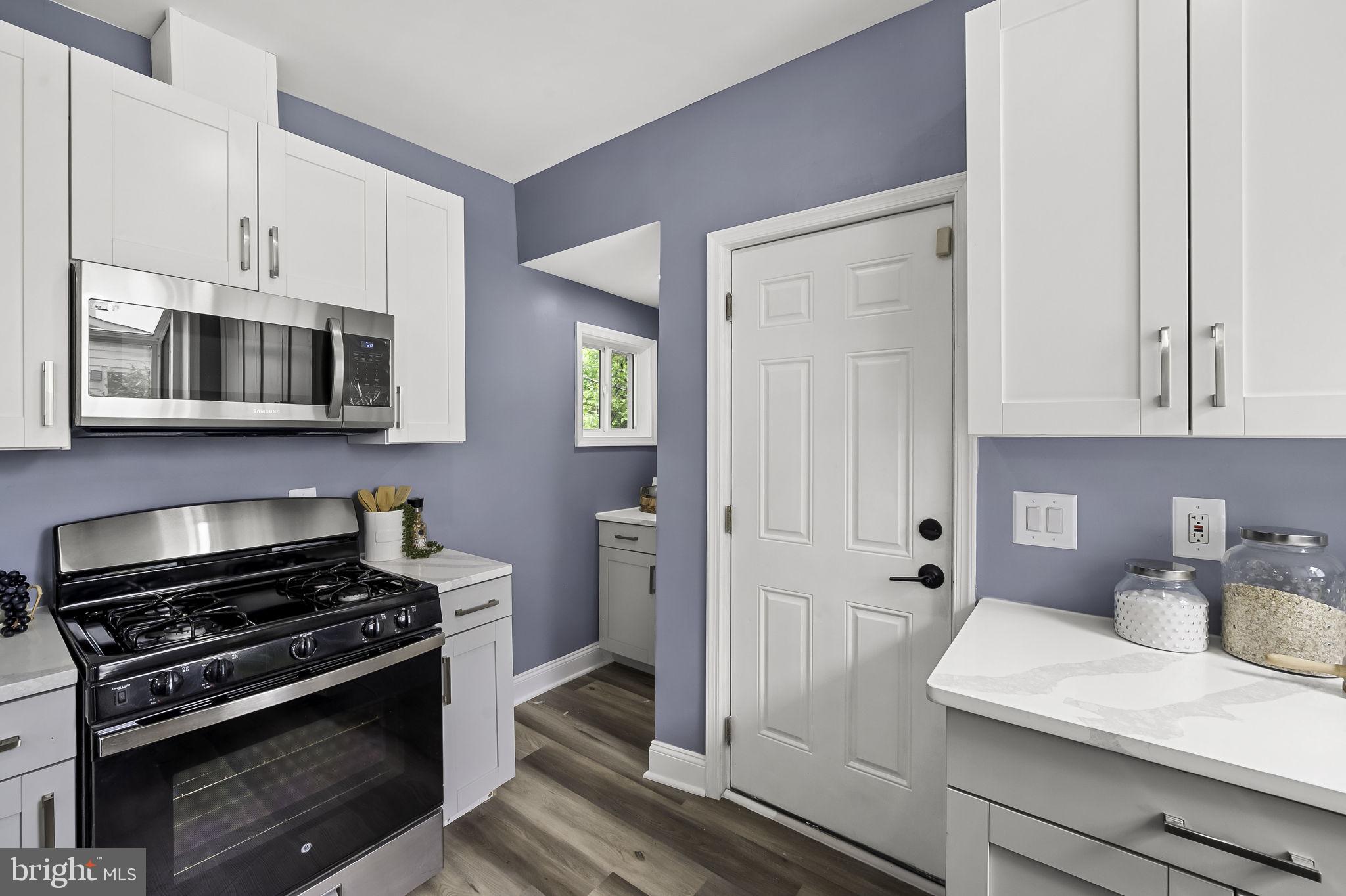 HOWARD PARK - Residential