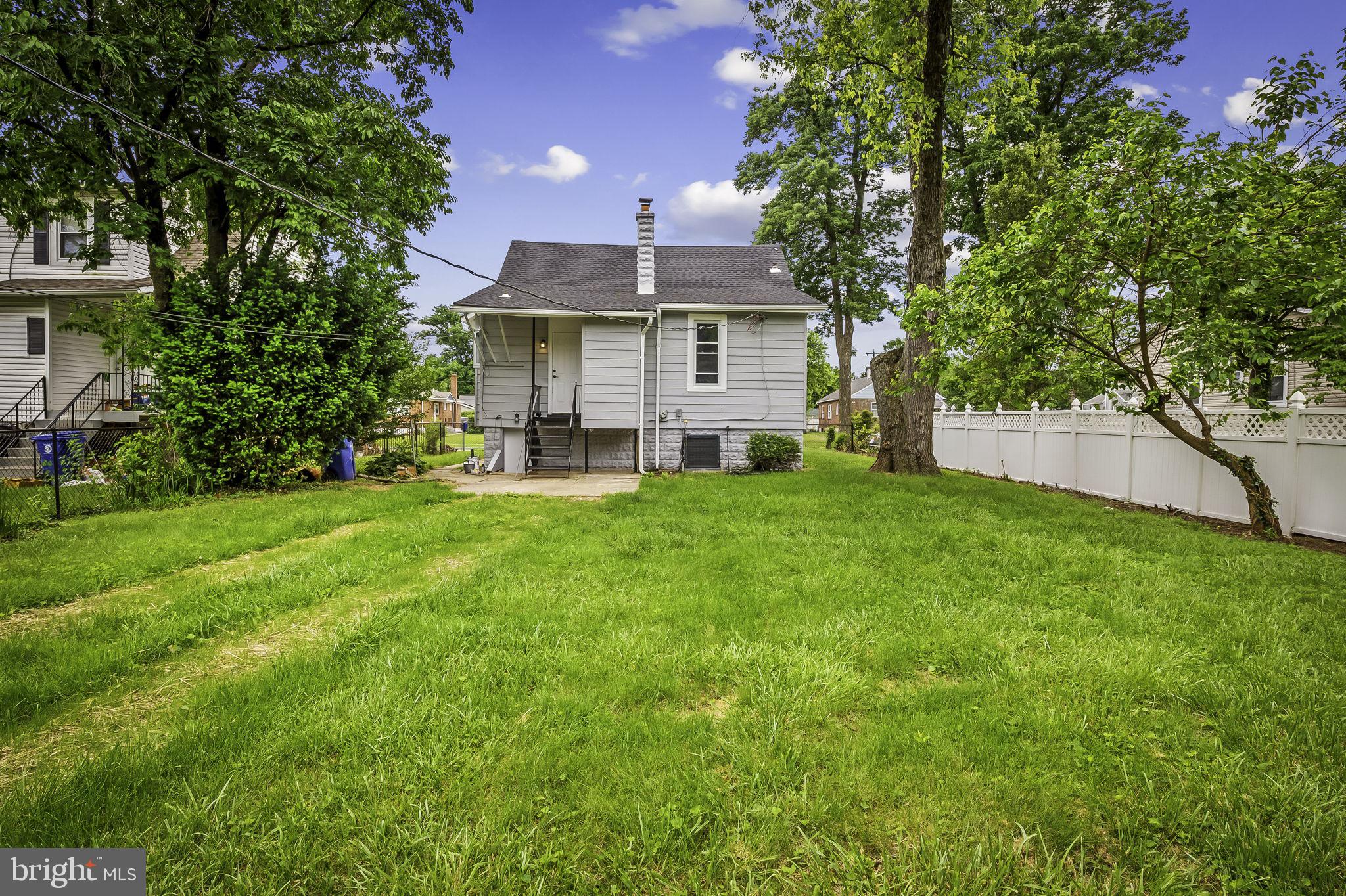 HOWARD PARK - Residential