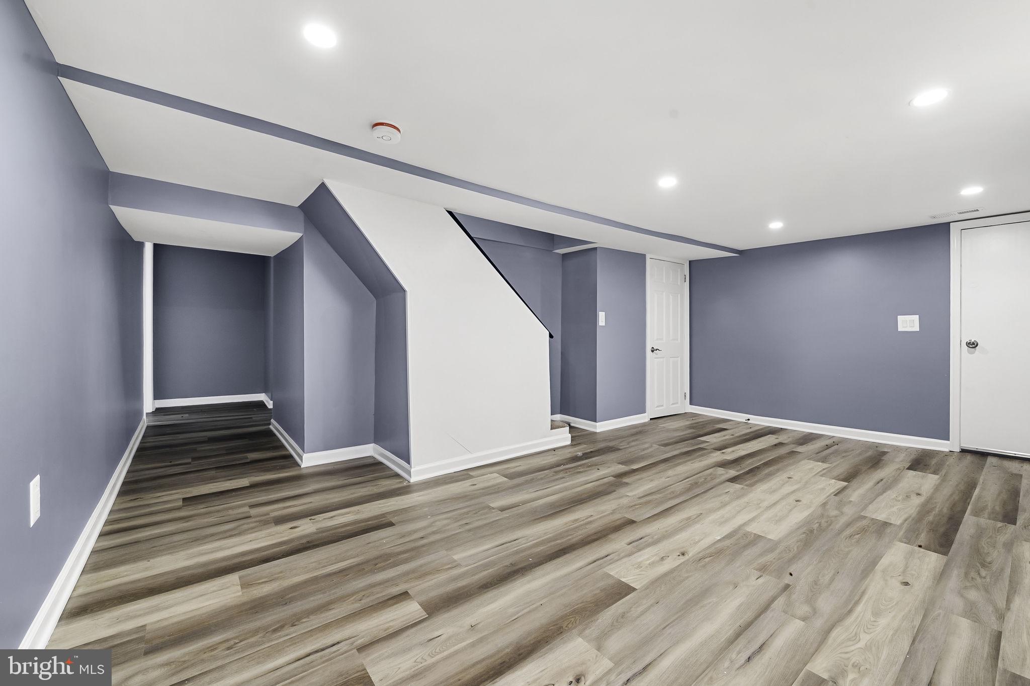 HOWARD PARK - Residential