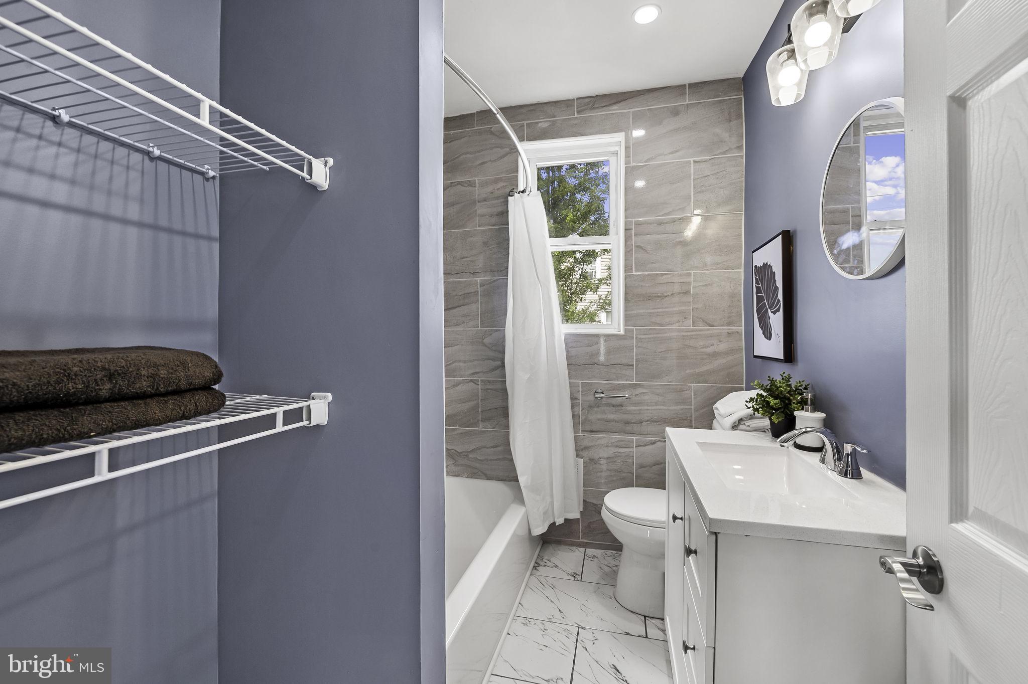 HOWARD PARK - Residential