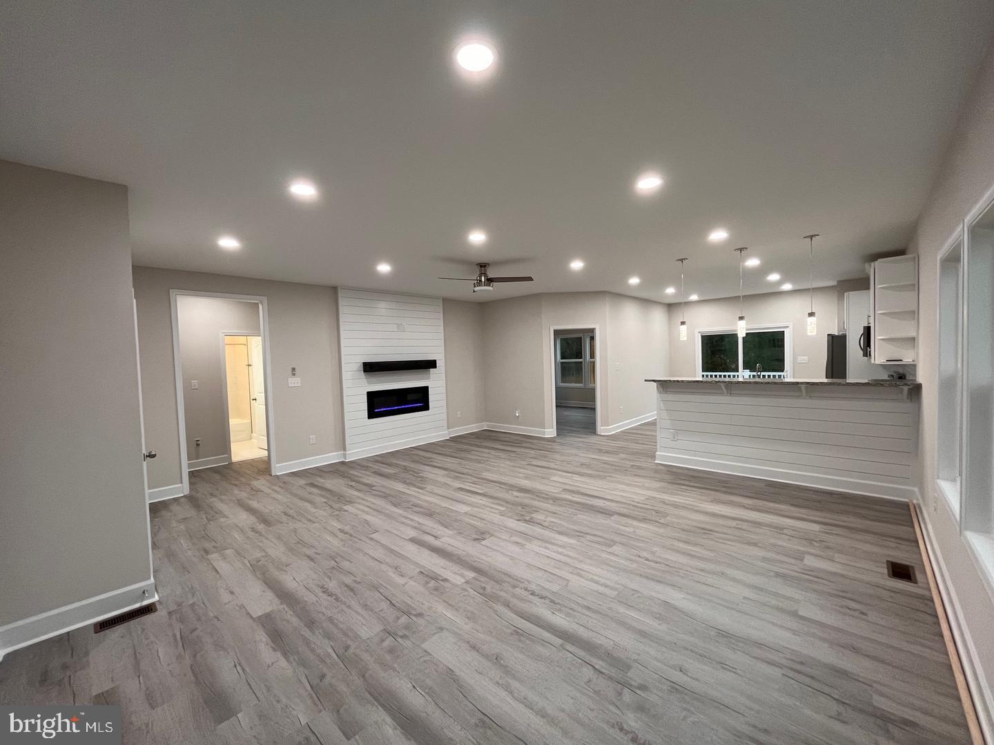 PLACID BAY ESTATES - Residential