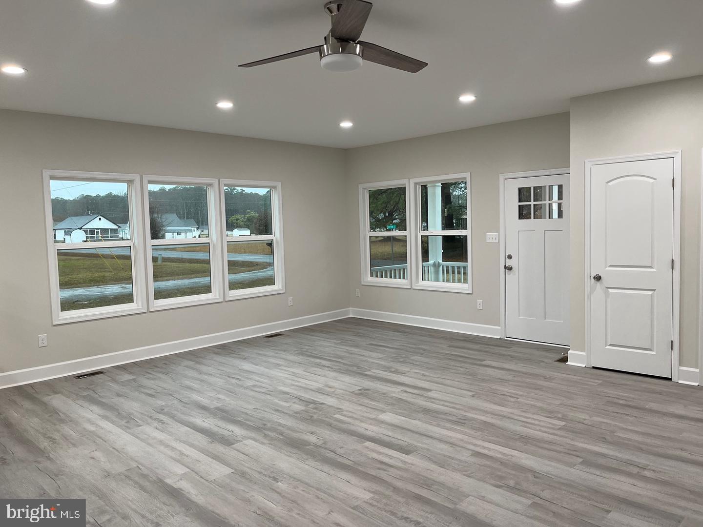 PLACID BAY ESTATES - Residential