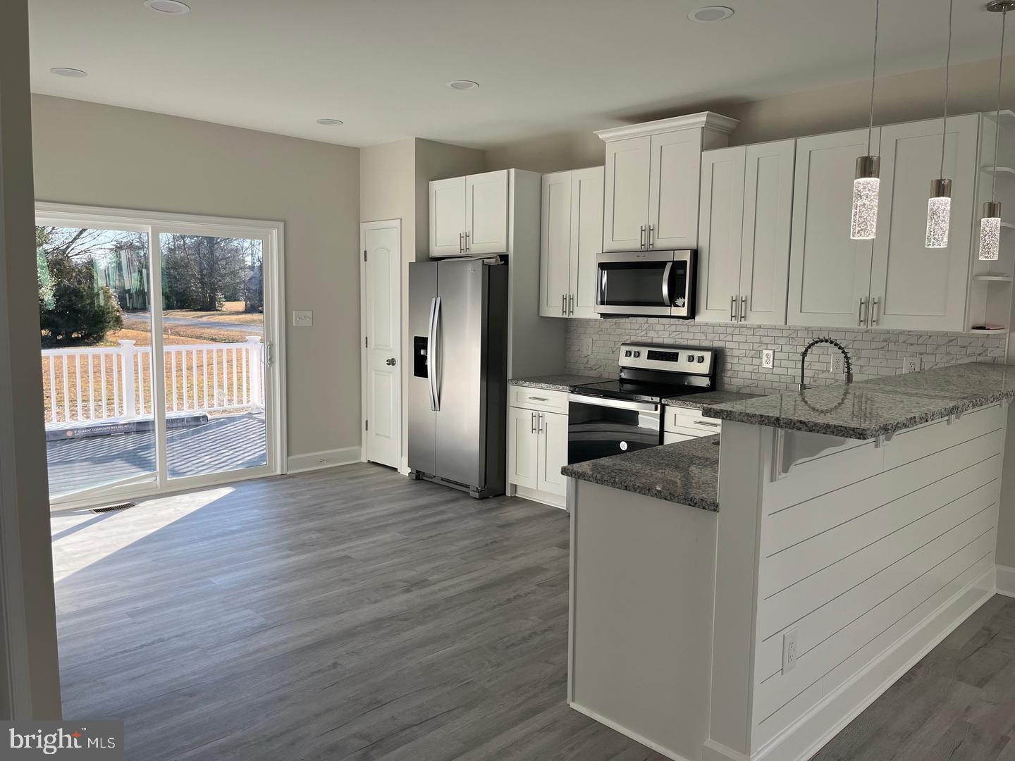 PLACID BAY ESTATES - Residential