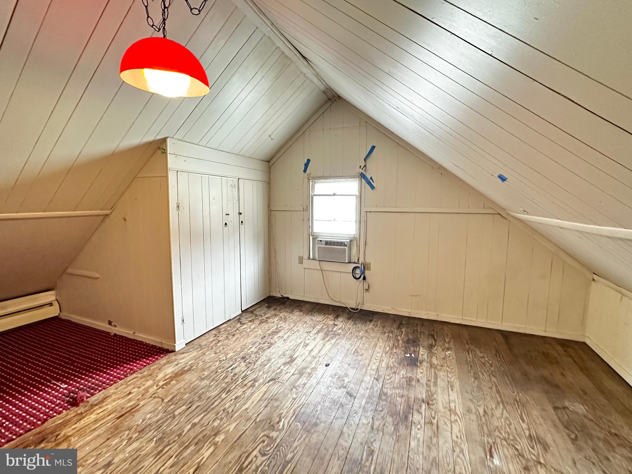 POTTSVILLE - Residential