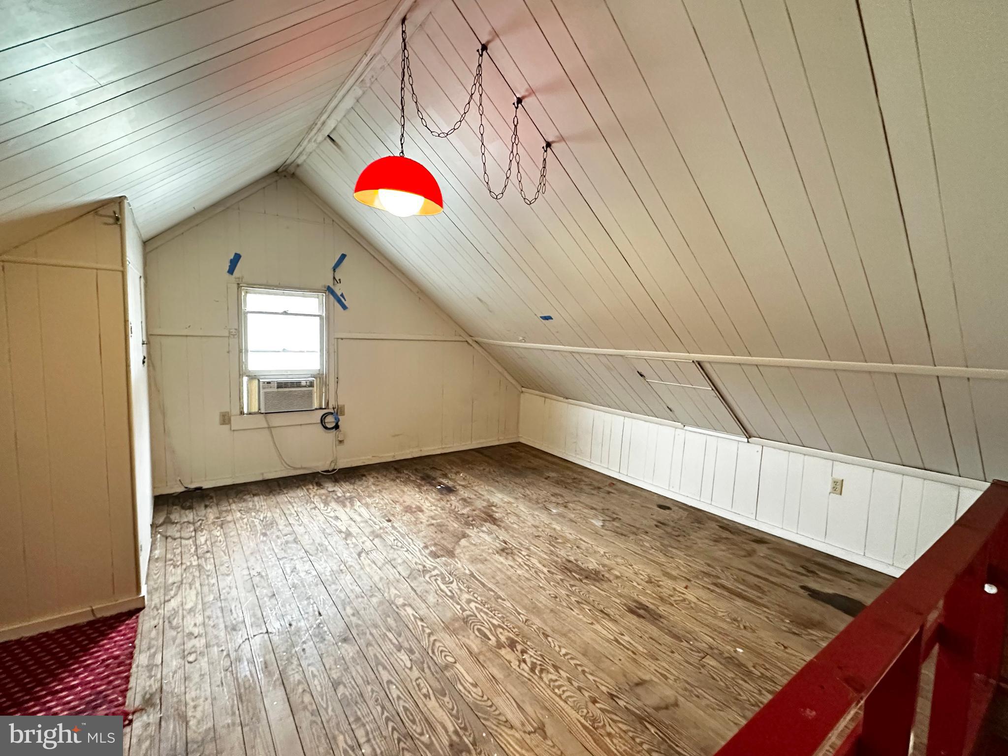 POTTSVILLE - Residential