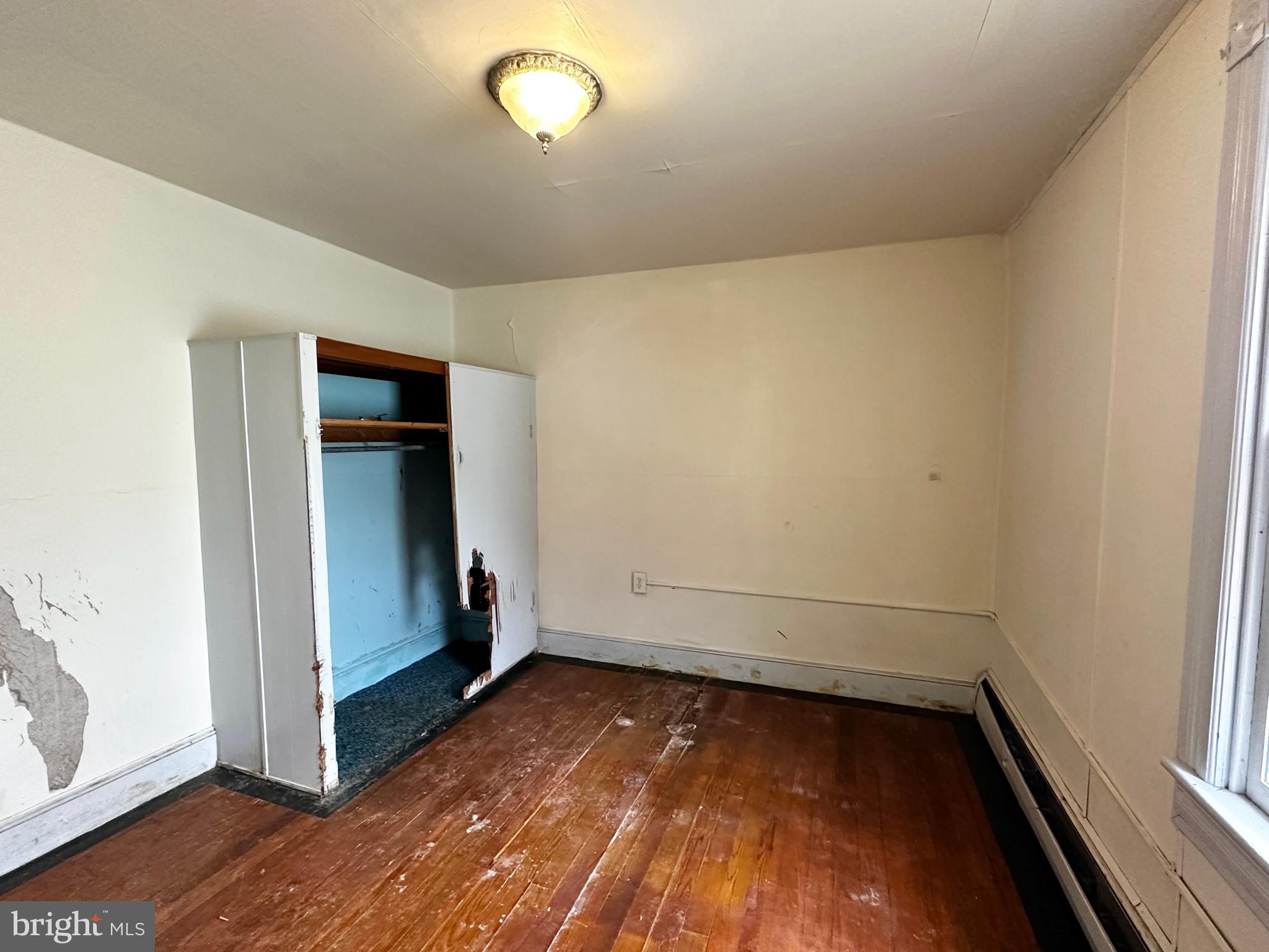 POTTSVILLE - Residential