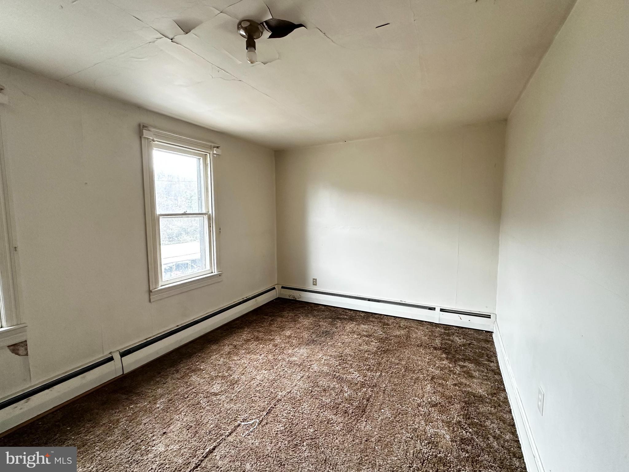 POTTSVILLE - Residential