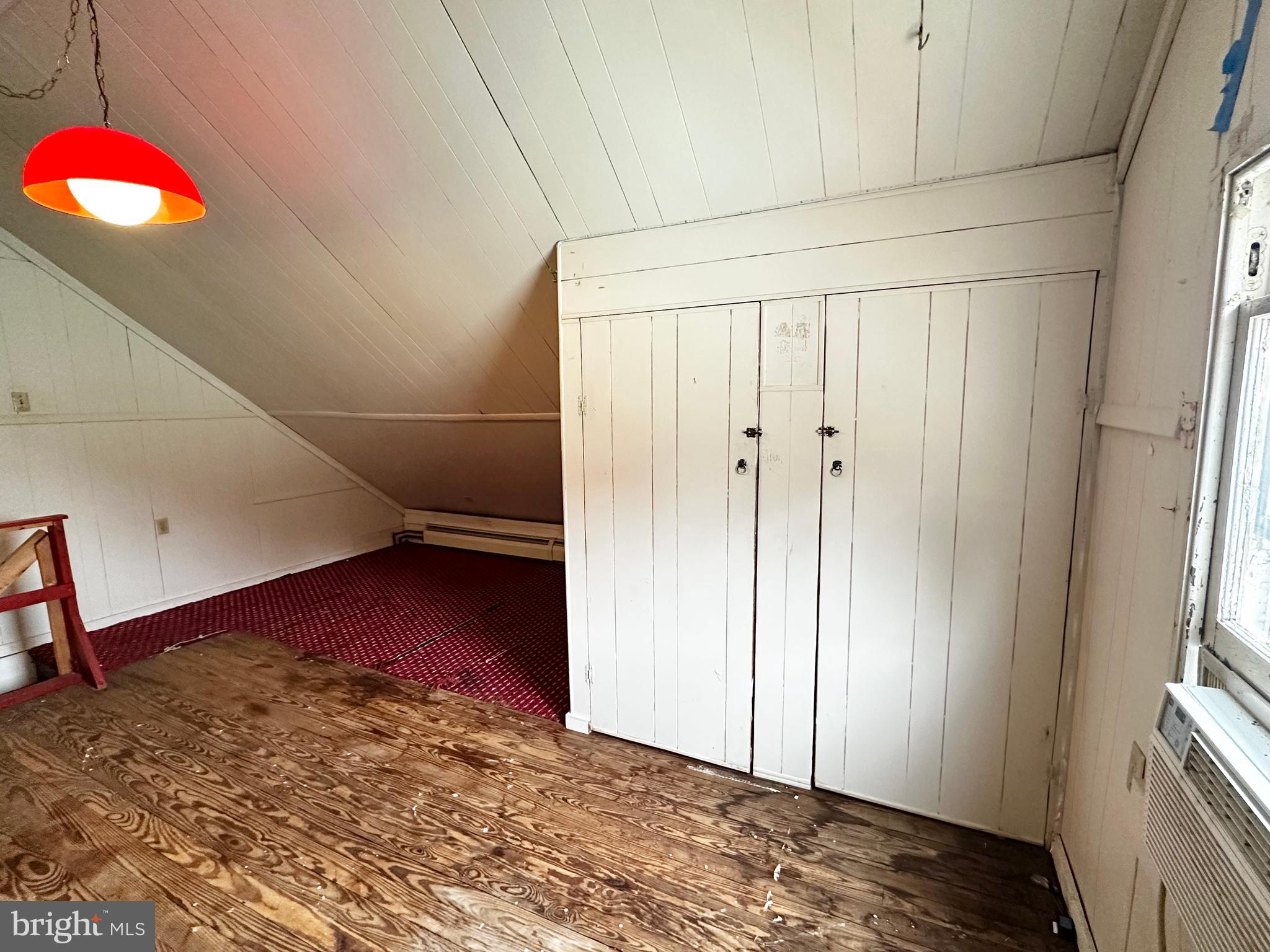 POTTSVILLE - Residential