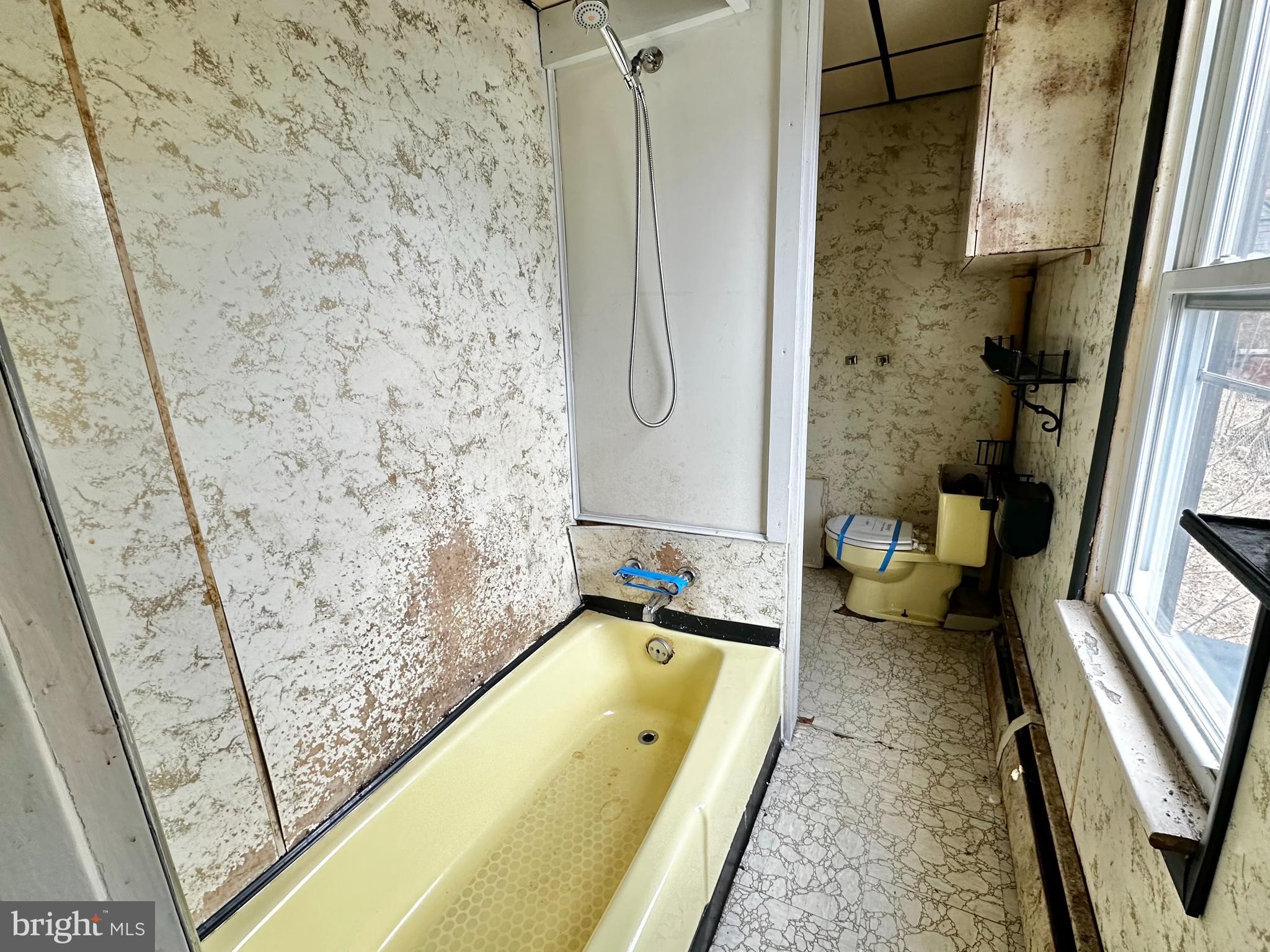 POTTSVILLE - Residential