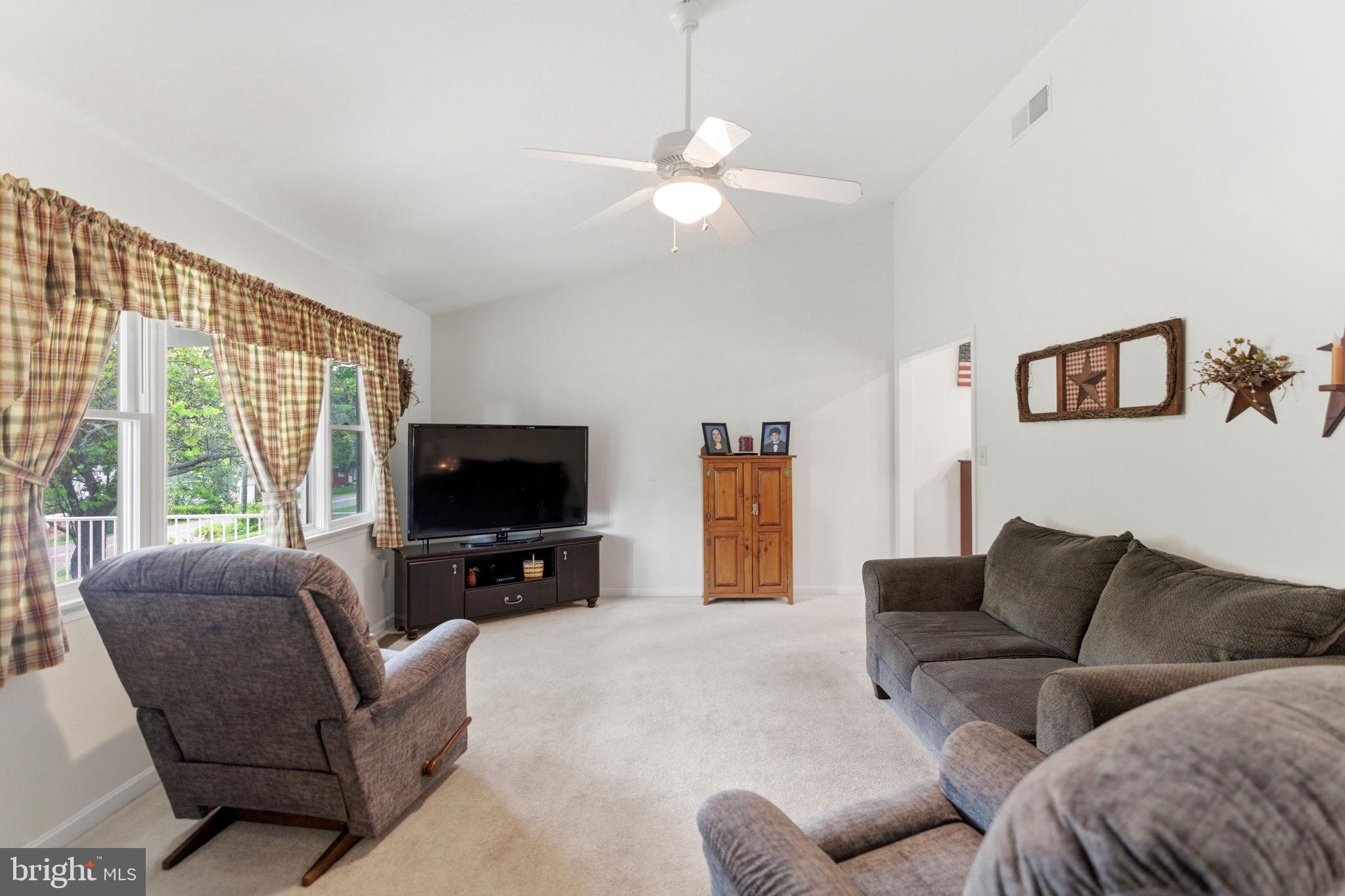 CROSFIELD - Residential