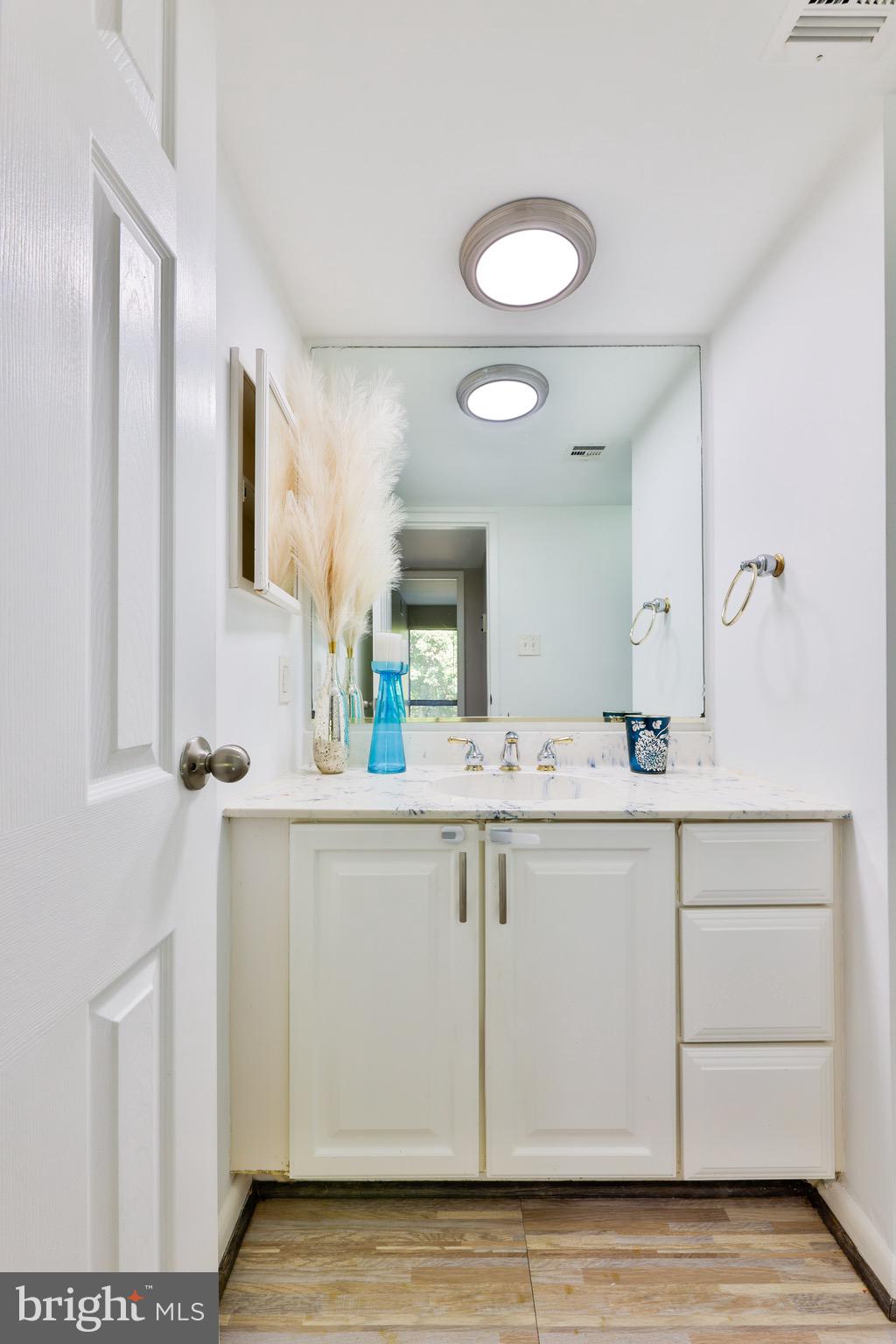 CHELSEA WOODS - Residential