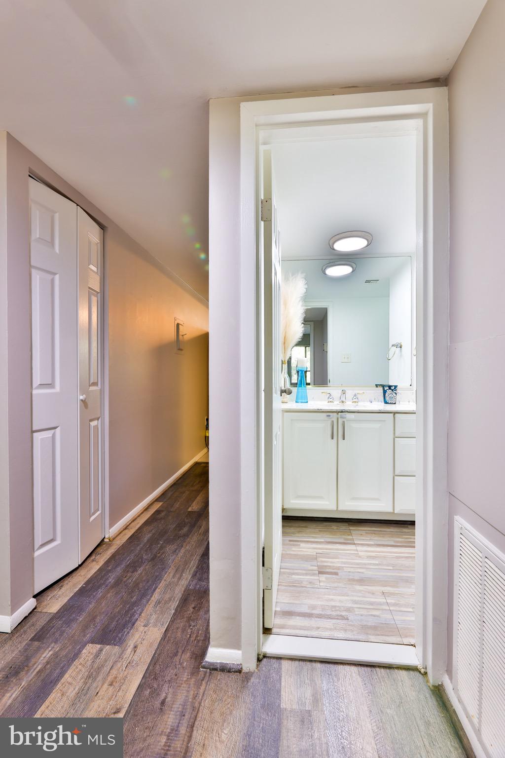 CHELSEA WOODS - Residential