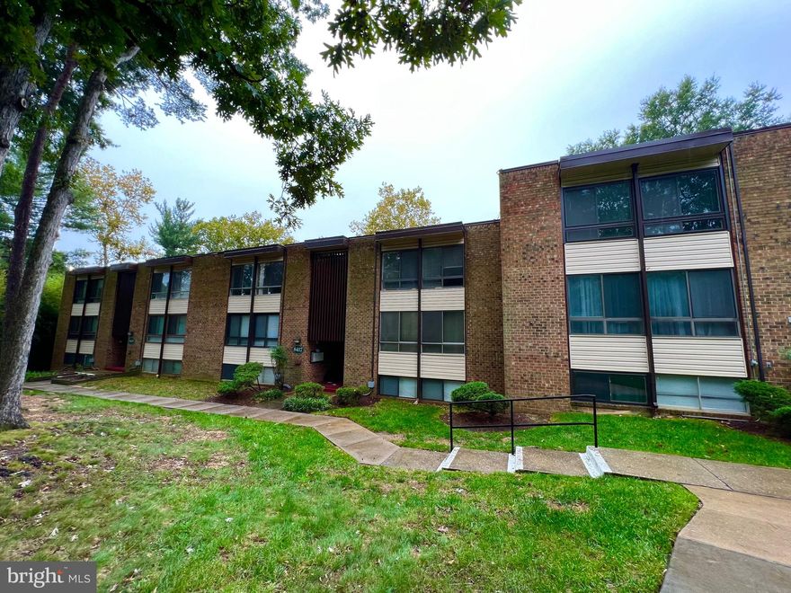 * Community is FHA approved * Spacious MOVE-IN READY 2 bedroom, 1 bath condo is available at a great location in Greenbelt! The unit has been newly remodelled. NEW paint, NEW flooring, NEW stove, NEW microwave, NEW dishwasher, newer refrigerator. UPDATED bathroom. Both bedrooms are excellent size. The living room gets plenty of natural sunlight. Large sliding glass door takes you to the balcony. The back is looking at the pool and tennis court area. Parking is by permit - lots of visitor lots. The home is located right off Rt 193, 564,295,495,95