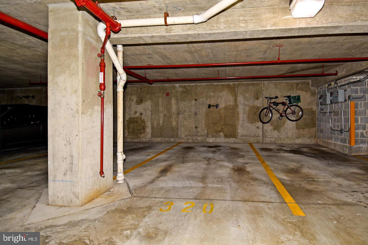 CRESCENT PLAZA - Residential