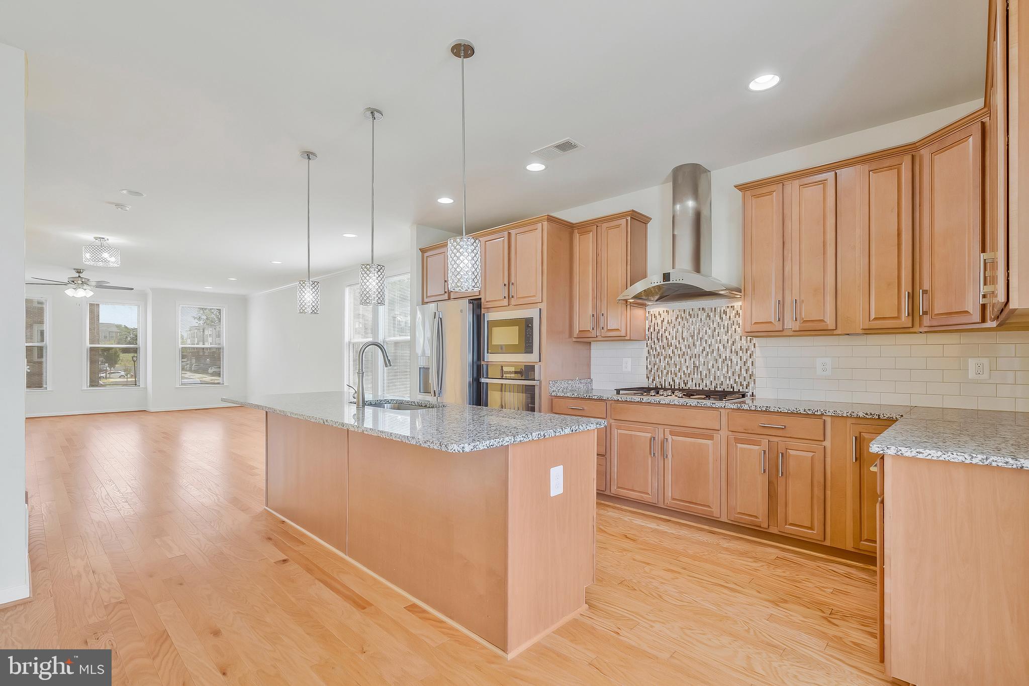 GLASCOCK FIELD AT STONE RIDGE - Residential Lease