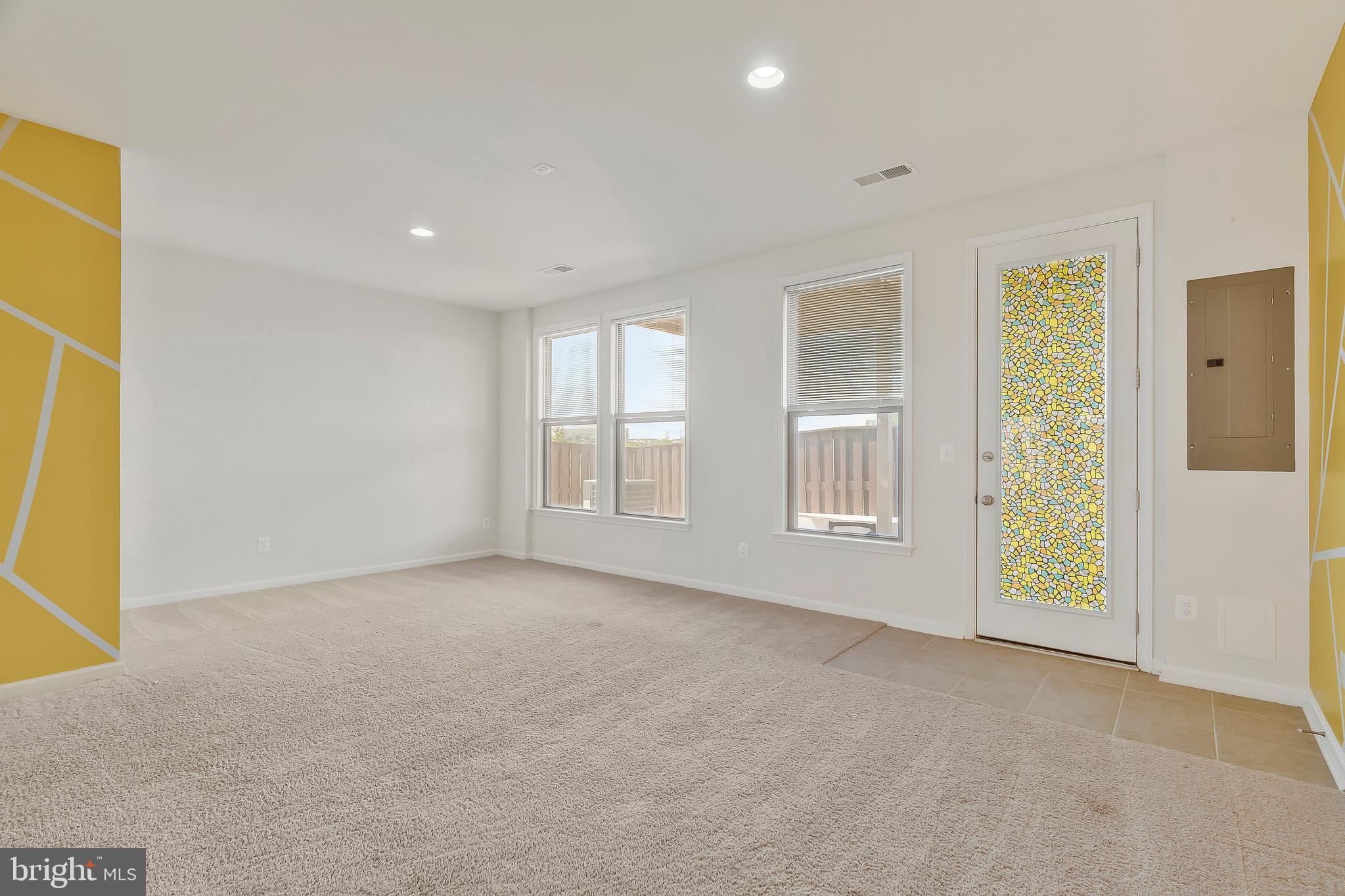 GLASCOCK FIELD AT STONE RIDGE - Residential Lease