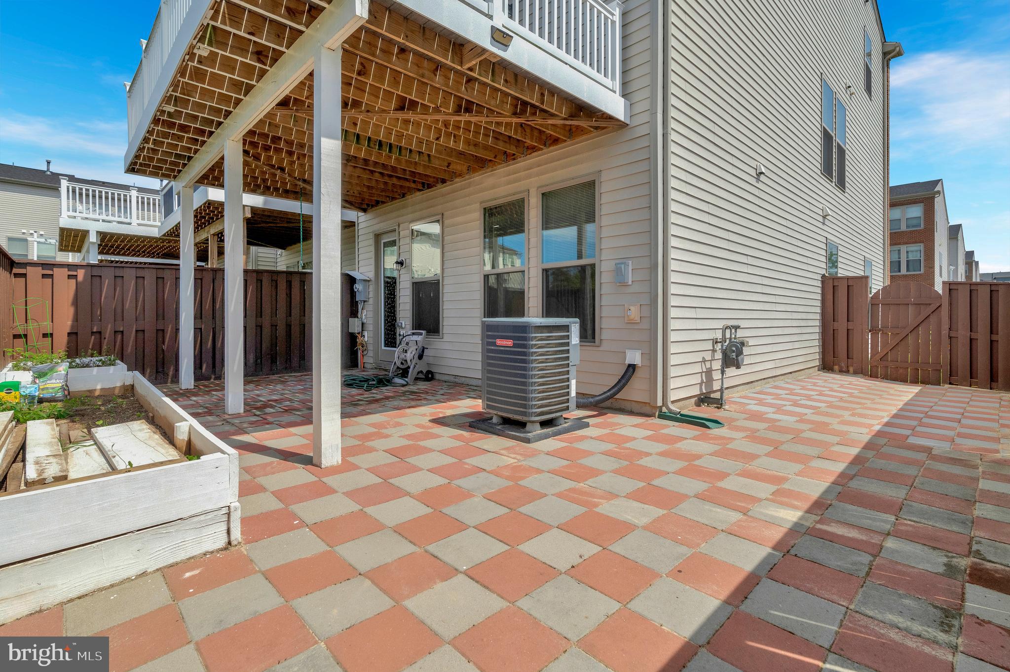 GLASCOCK FIELD AT STONE RIDGE - Residential Lease