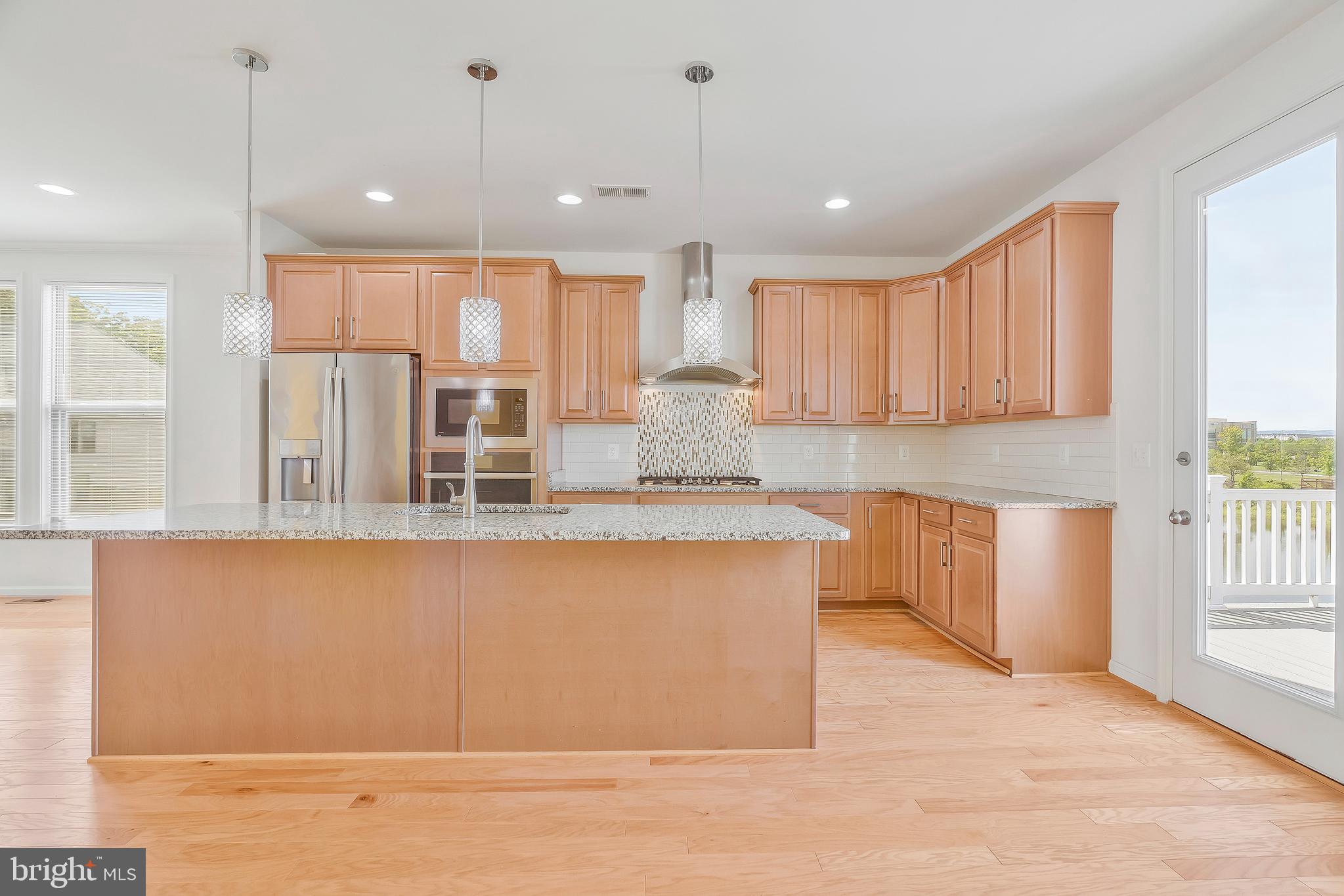 GLASCOCK FIELD AT STONE RIDGE - Residential Lease