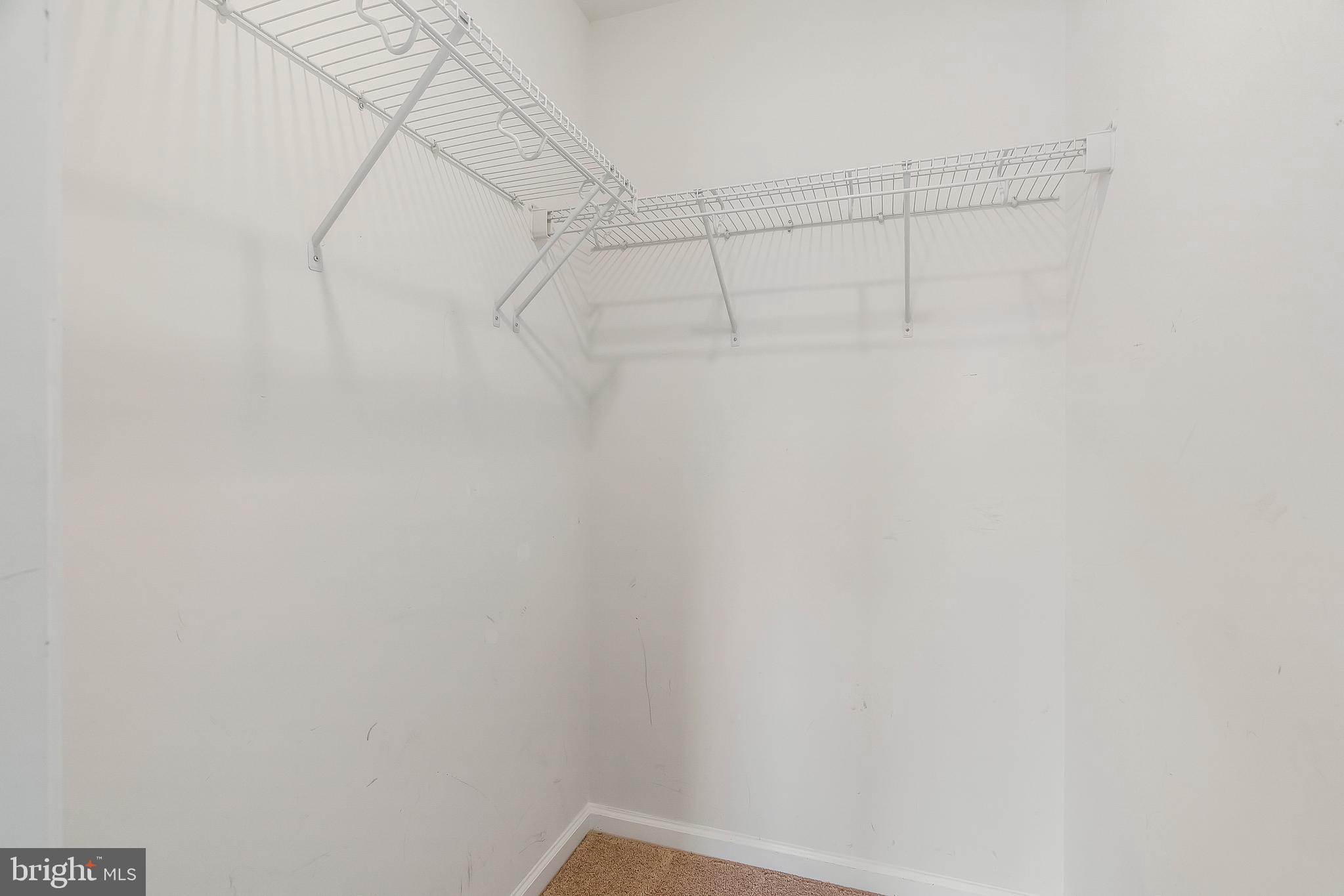 GLASCOCK FIELD AT STONE RIDGE - Residential Lease