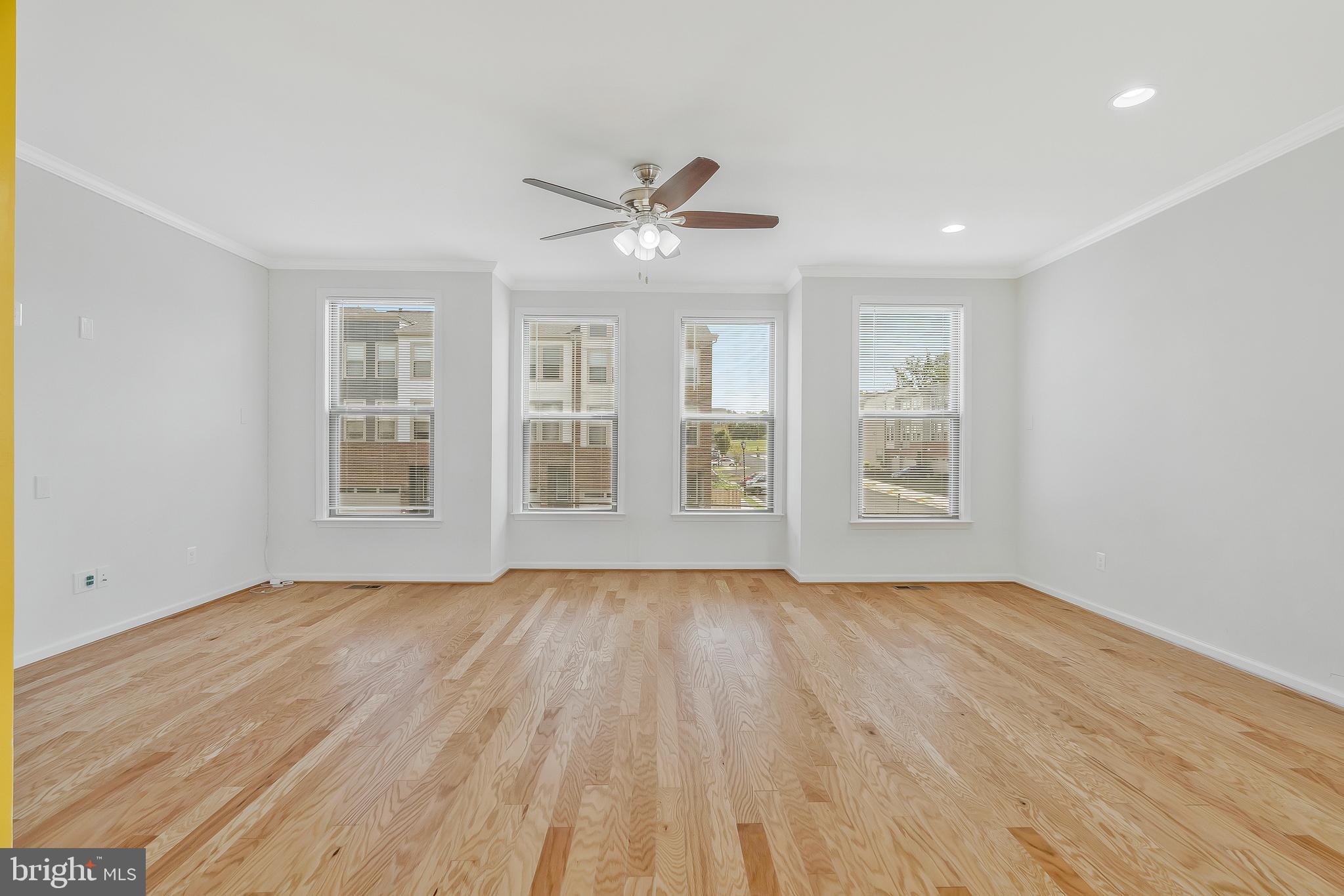 GLASCOCK FIELD AT STONE RIDGE - Residential Lease