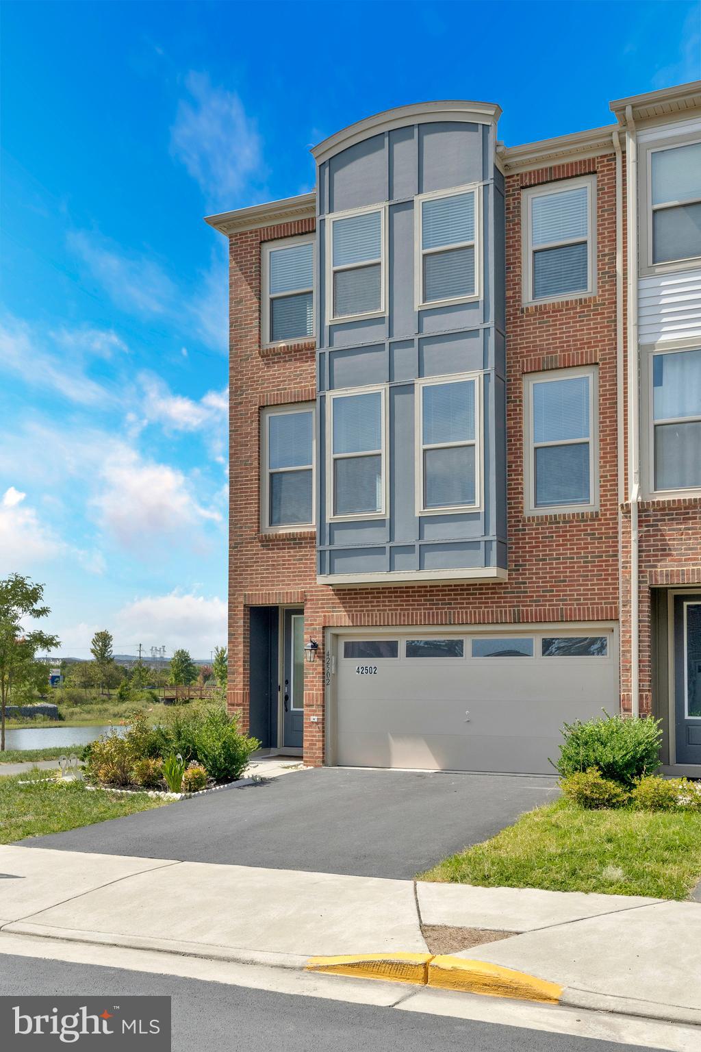 GLASCOCK FIELD AT STONE RIDGE - Residential Lease