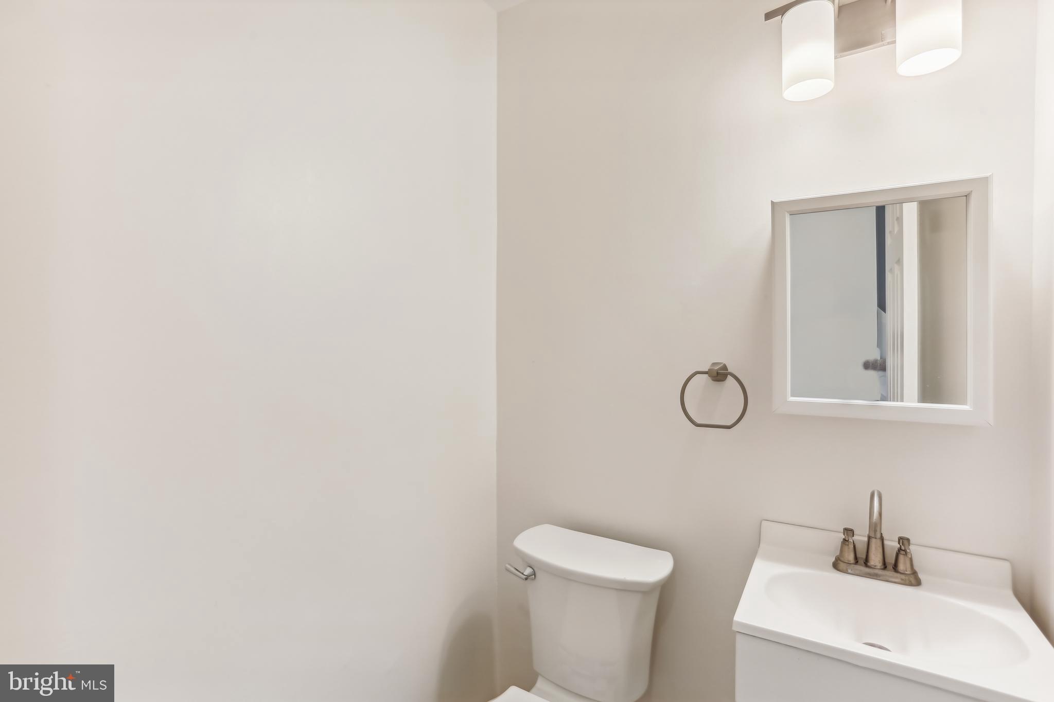 QUINCE ORCHARD KNOLLS - Residential