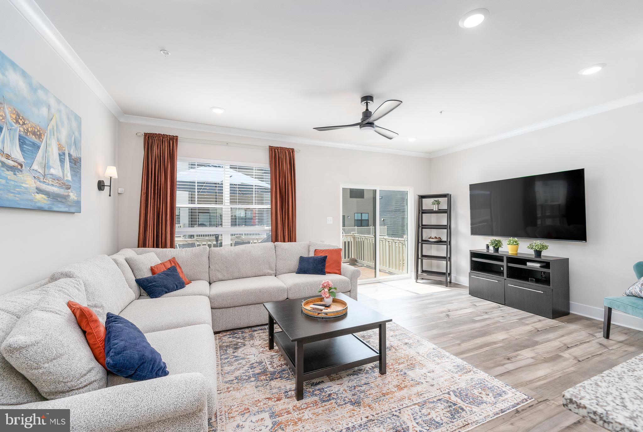 TANYARD SHORES - Residential