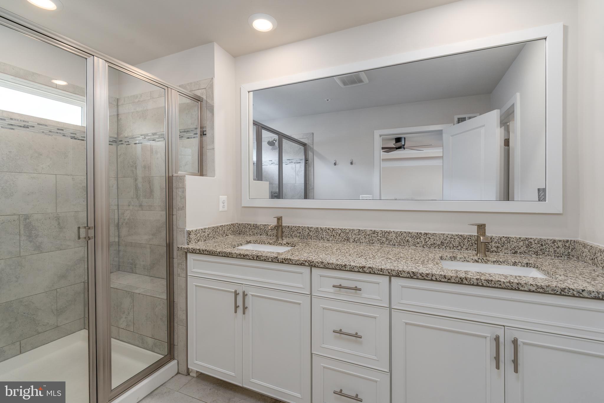 TANYARD SHORES - Residential