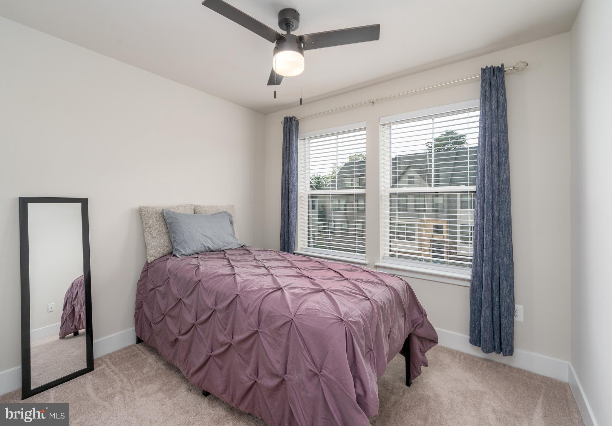 TANYARD SHORES - Residential