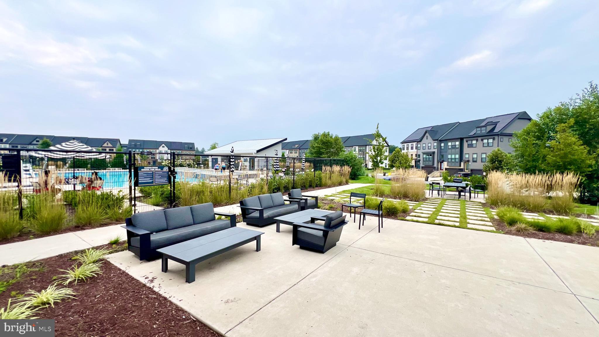 TANYARD SHORES - Residential