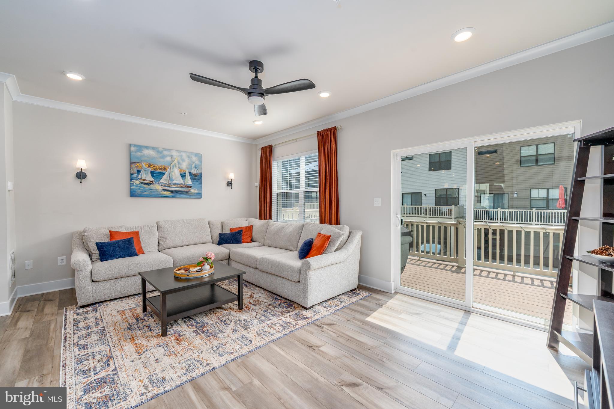 TANYARD SHORES - Residential