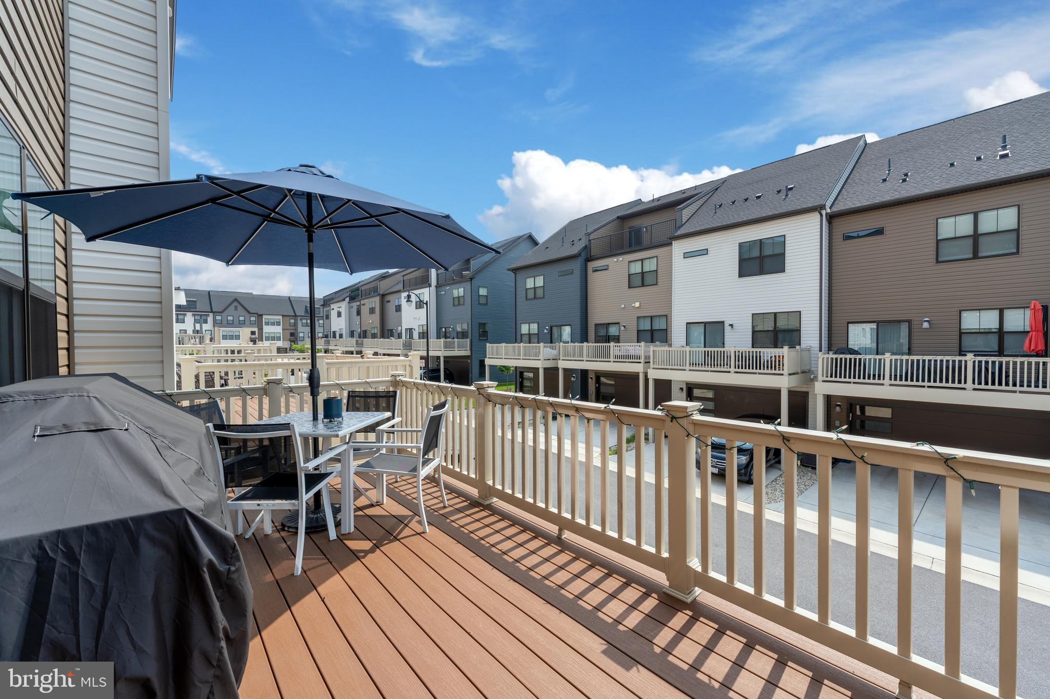 TANYARD SHORES - Residential