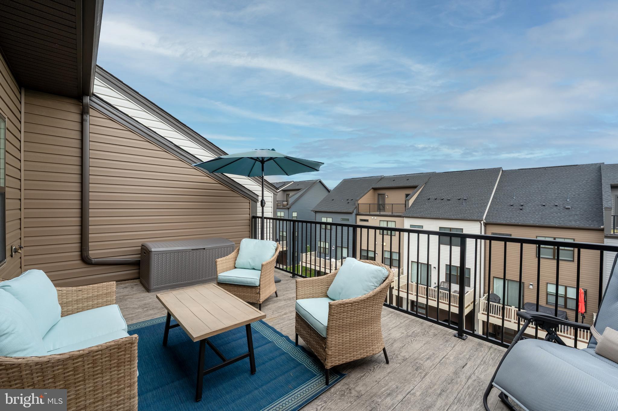 TANYARD SHORES - Residential