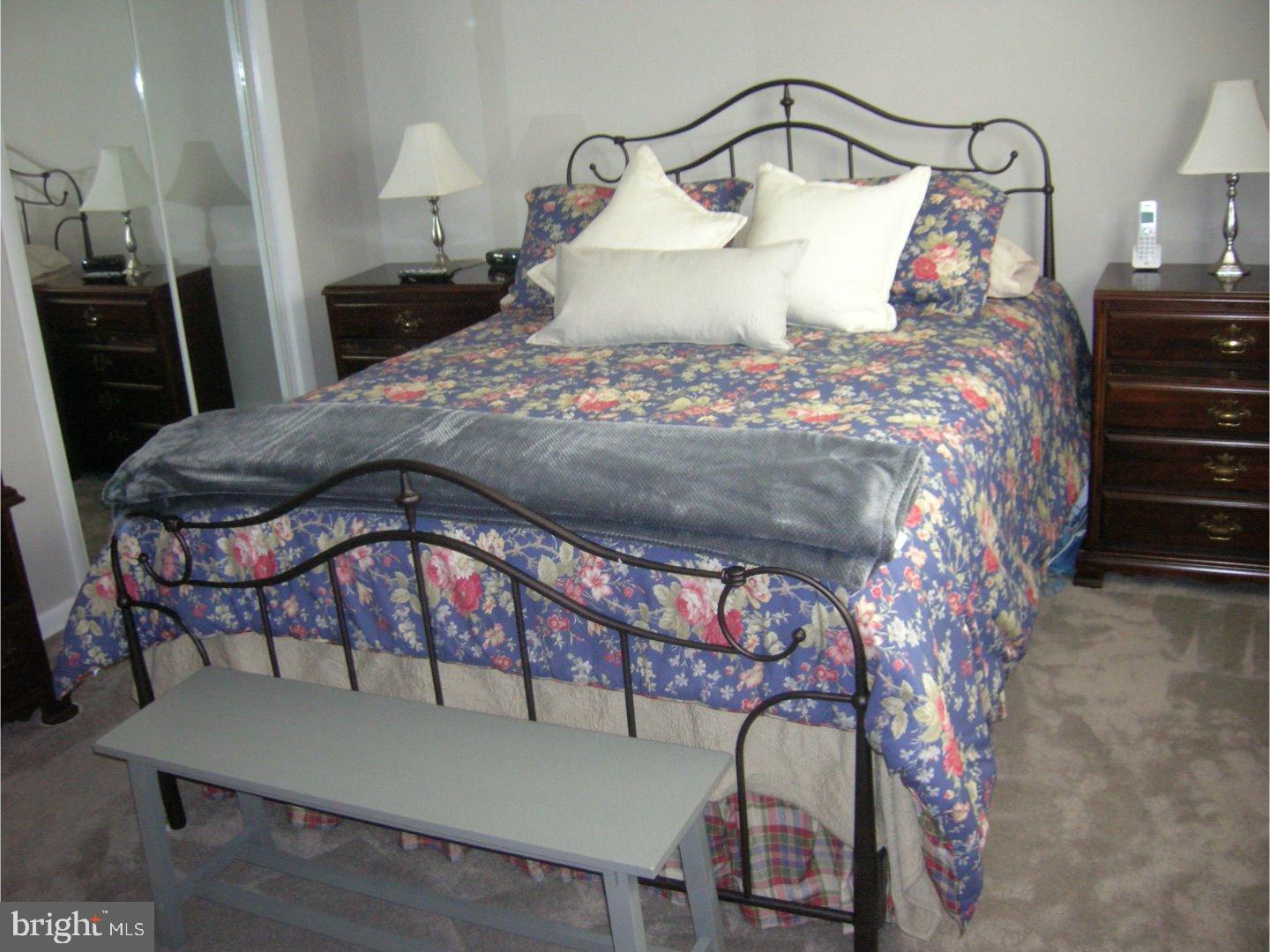 CRESTMONT FARMS - Residential