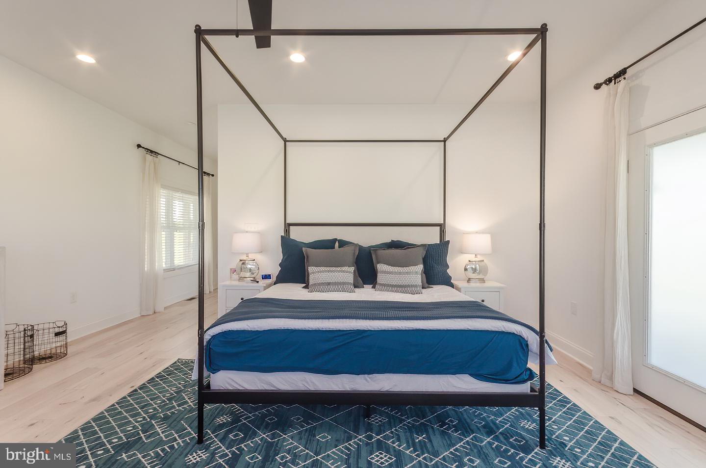 MOUNTAIN VISTA FARMS - Residential