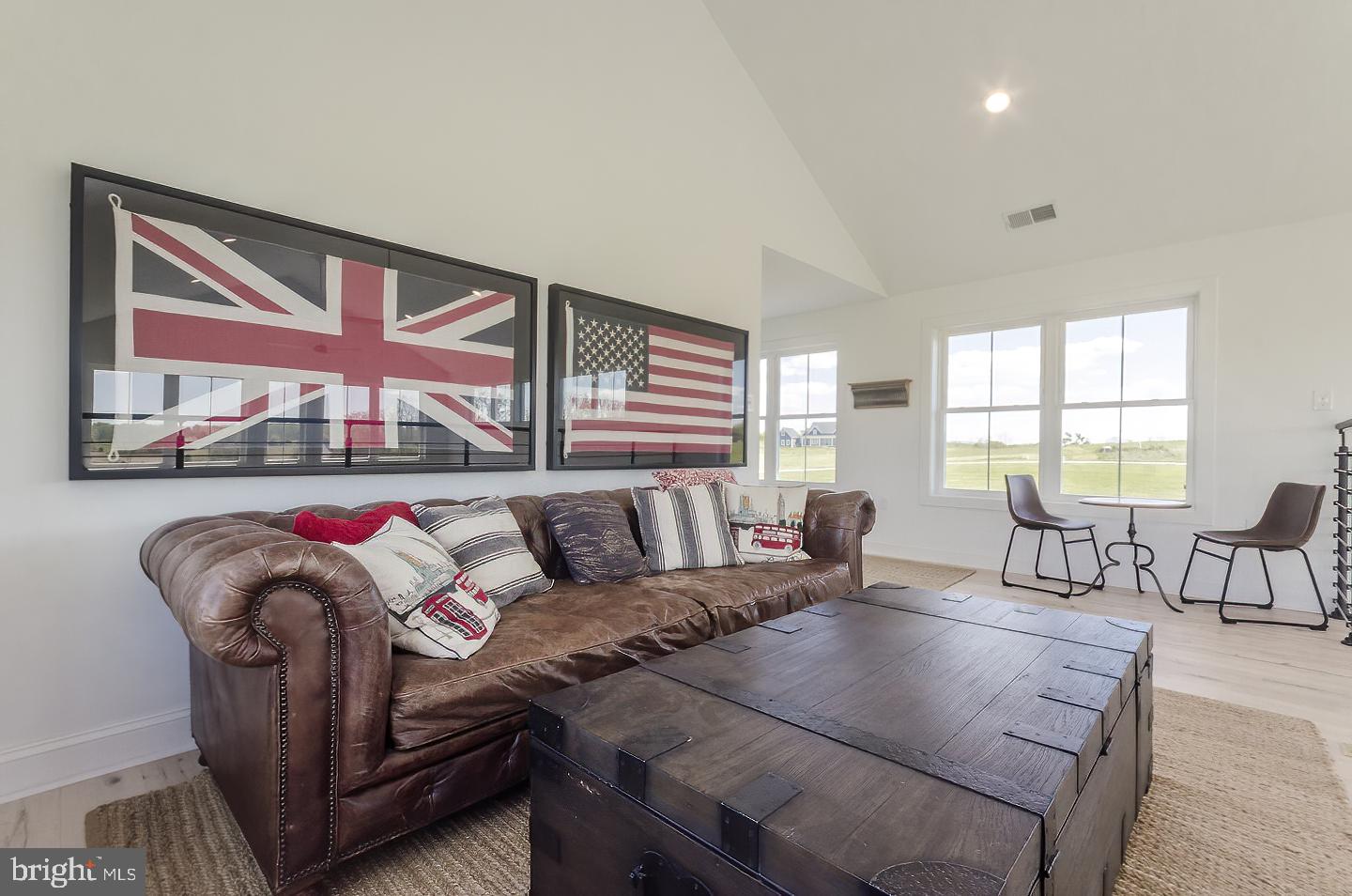 MOUNTAIN VISTA FARMS - Residential