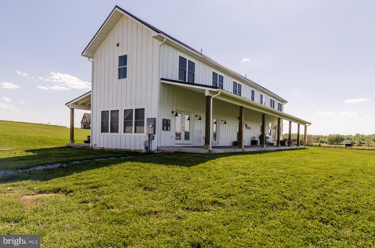 MOUNTAIN VISTA FARMS - Residential