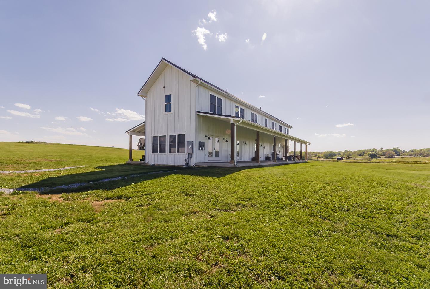 MOUNTAIN VISTA FARMS - Residential