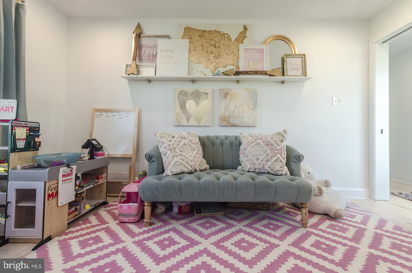 MOUNTAIN VISTA FARMS - Residential