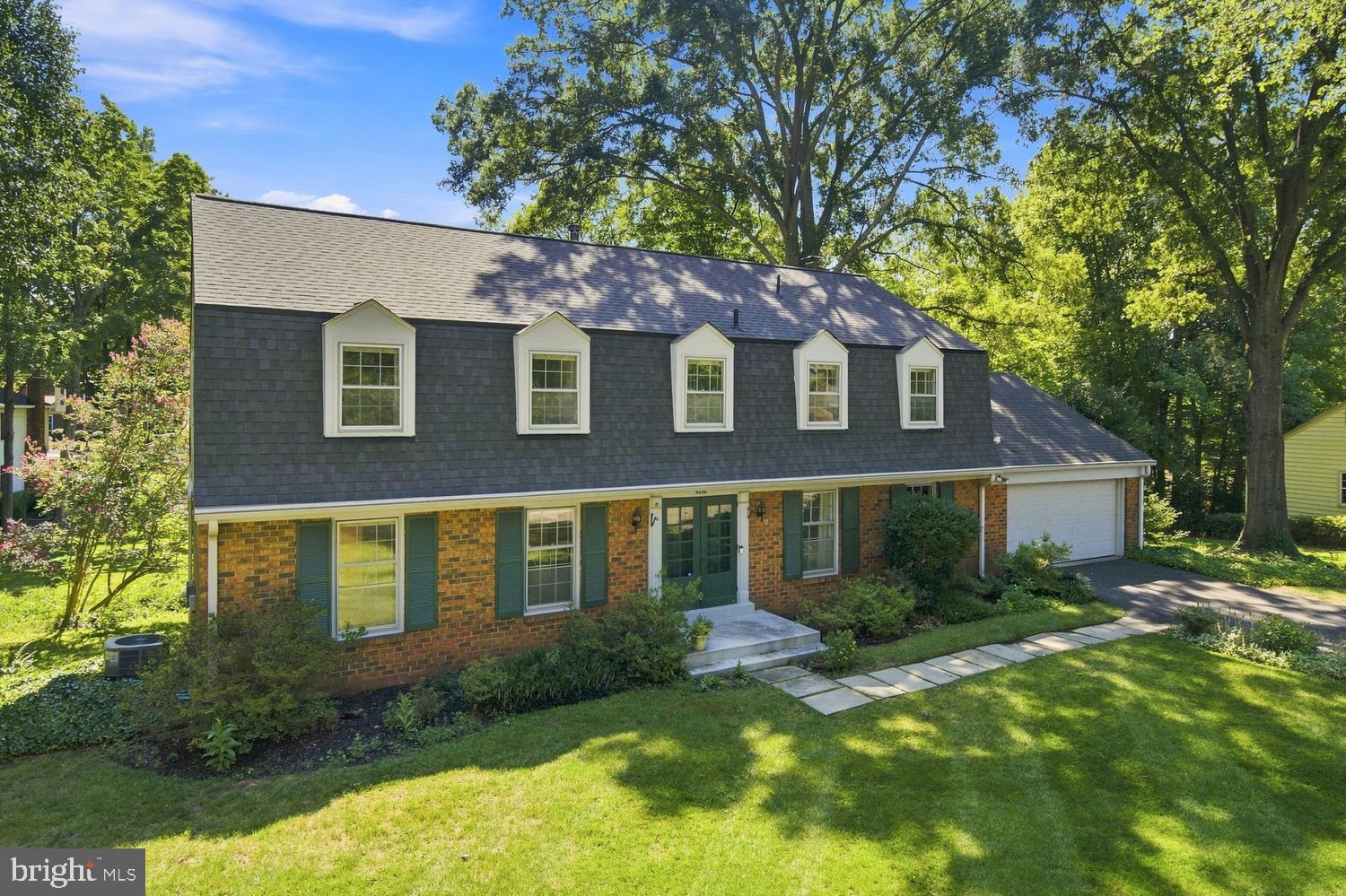 4200 PICKERING PLACE