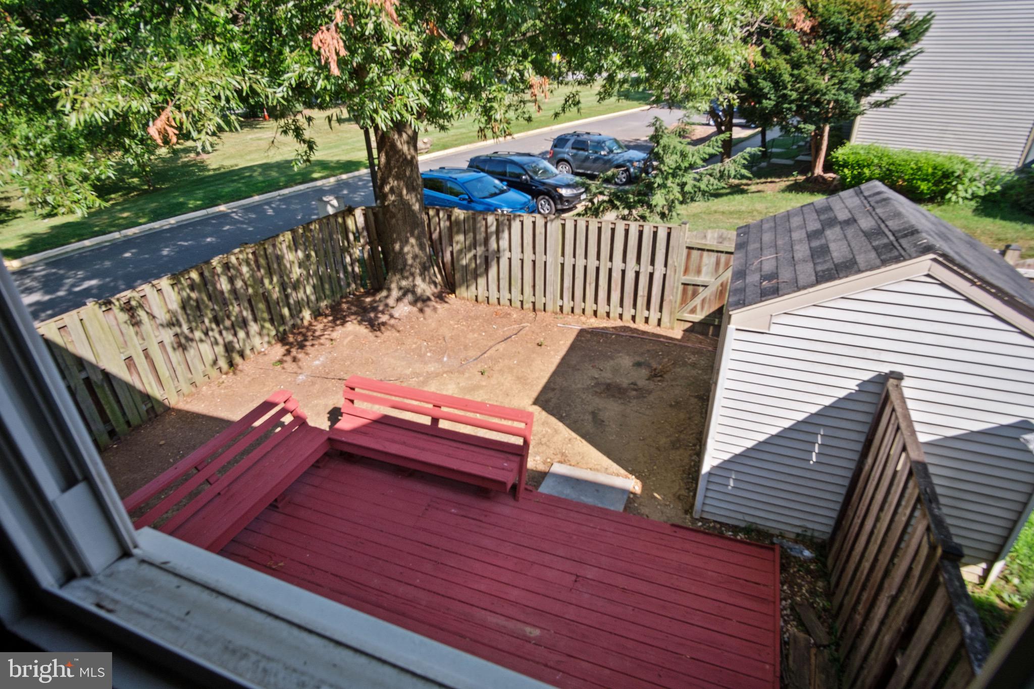 LANDSDOWNE - Residential