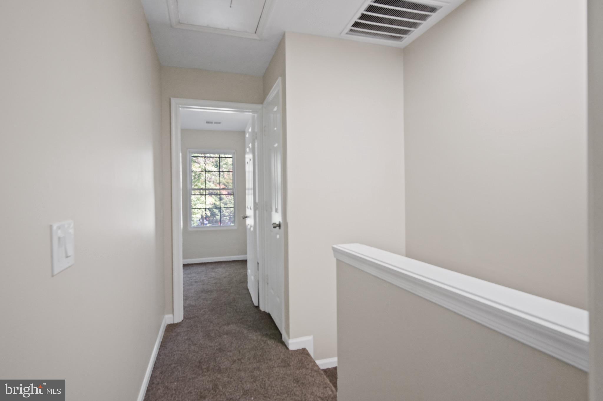 LANDSDOWNE - Residential