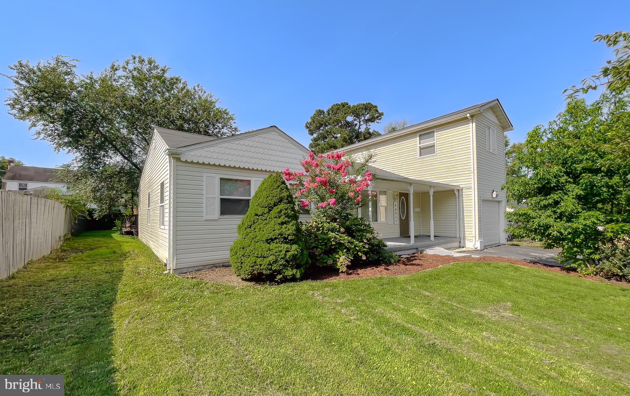 Welcome to 46457 Franklin Road! This spacious 3-bedroom, 3-bath home offers over 2,200 sq ft of comfortable living space and is full of surprises. Enjoy the oversized 1-car garage with a finished bonus room above, perfect for a home office, hobby space, or guest retreat. Inside, you’ll find generously sized rooms, a functional layout, and plenty of natural light. Step outside onto the deck and enjoy the peaceful setting, ideal for relaxing or entertaining. Conveniently located near shopping, dining, and NAS Pax River, this home is a must-see!