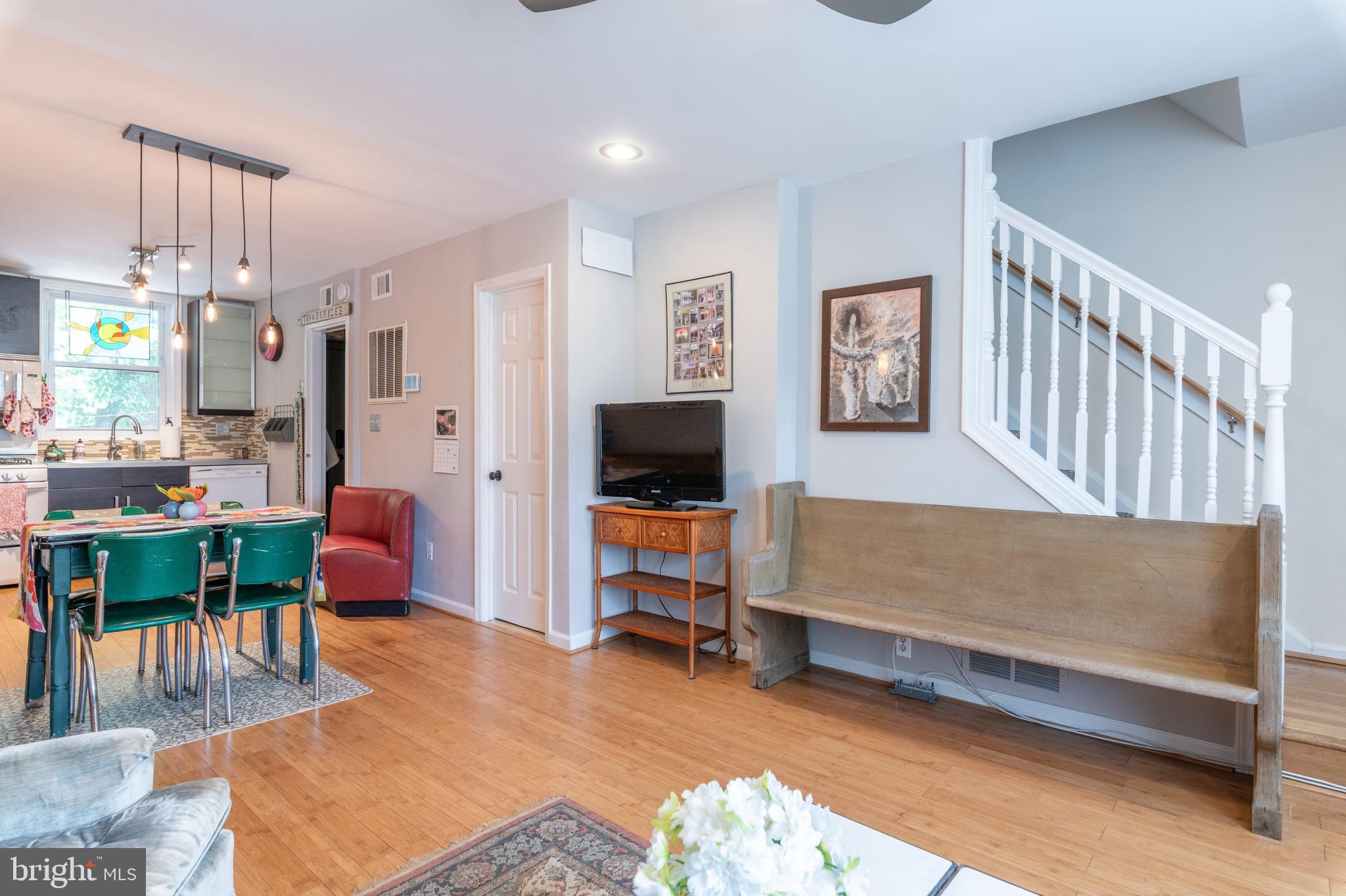 HUME SPRINGS - Residential