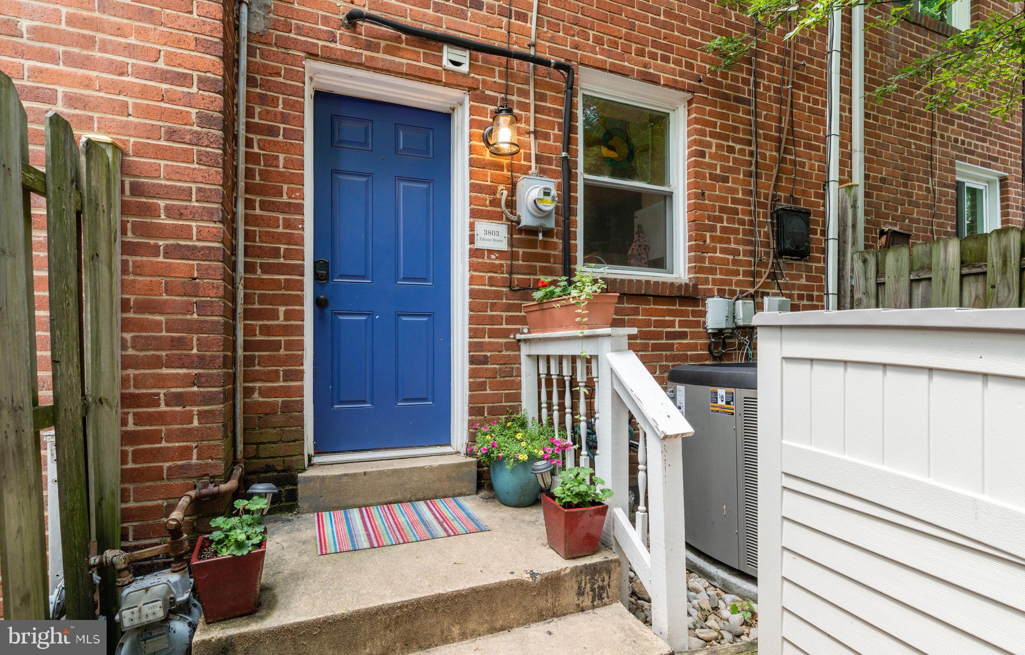 HUME SPRINGS - Residential