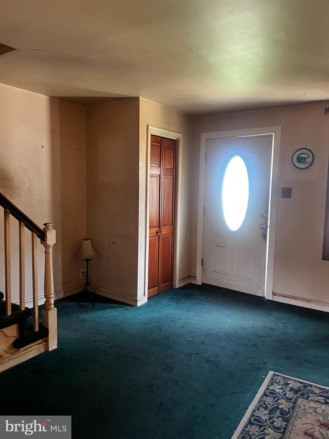 LAWNDALE - Residential