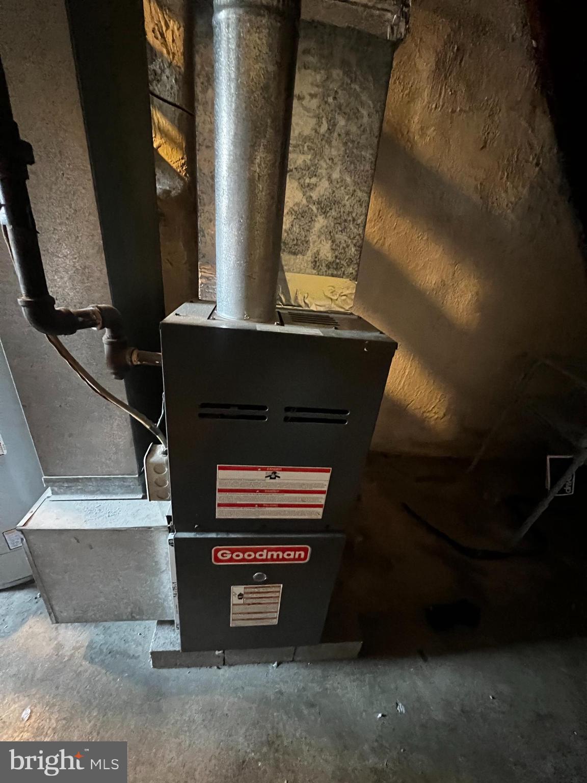 LAWNDALE - Residential