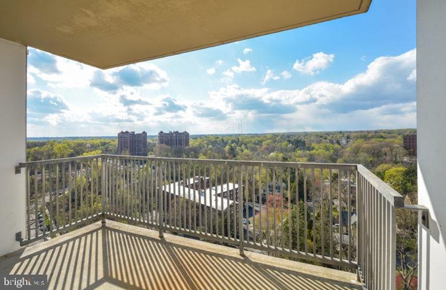 Hathaway House: A Blend of Style, Comfort, and Convenience in Mount Airy / East Falls. Nestled in the serene neighborhood of Mount Airy / East Falls, Hathaway House stands as a beacon of modern living, offering a unique blend of style, comfort, and convenience. Overlooking the lush expanse of Fairmount Park, this property is not just a residence; it's a lifestyle choice for those who seek the best of city living without the hustle and bustle.


Exquisite Location: Hathaway House boasts an enviable location. Minutes away from the vibrant heart of Center City, it caters to those who desire an active urban life. The property is conveniently situated near universities on City Line Avenue, offering easy access to academic pursuits. For leisure and entertainment, the shopping and nightlife of Downtown Manayunk are just a stone's throw away, ensuring that residents never miss out on the city's dynamic offerings.


Architectural Elegance and Comfort: The architecture of Hathaway House is a harmonious blend of elegance and practicality. Each apartment is a testament to thoughtful design, featuring individual climate control for personalized comfort. The spacious closets address all storage needs, while the large private balconies (11.5 ft x 7 ft) offer a private outdoor retreat to enjoy the scenic views.


Refined Interiors: The interiors of Hathaway House speak volumes of its commitment to quality and style. The eat-in kitchens are not just fully equipped but are a statement of sophistication with GE stainless steel appliances and Colonial White granite countertops. The updated homes feature Almond Oak Optimum Plus plank flooring and Pebble Creek carpeting, creating an ambiance of contemporary elegance.


Flexible Living: Understanding the dynamic needs of modern residents, Hathaway House offers flexible lease terms, ensuring that your living arrangements can adapt as your life does.


Community Amenities: The community features of Hathaway House set it apart. The rooftop pool and sun terrace offer a luxurious escape, while the brand new fitness center with Virtual Active Cardio Equipment caters to health and wellness needs. The lobby, with its fireplace and contemporary modern decor, welcomes residents and guests alike into a world of sophistication. The 24-hour lobby attendants, business center, package room, and on-site laundry facilities add layers of convenience to everyday living.


Pet-Friendly Policy: Understanding the importance of pets in many people's lives, Hathaway House is a cat-friendly community, welcoming your feline companions.


Maintenance are paramount at Hathaway House. The property boasts attractive elevators, lobby, and hallways, along with 24-hour emergency maintenance, ensuring peace of mind for all residents.
In conclusion, Hathaway House is not just an apartment complex; it's a lifestyle destination. It's where style meets convenience, and comfort blends with luxury. For those who seek an exceptional living experience in Mount Airy / East Falls, Hathaway House is the epitome of urban living at its finest.


** Pricing and availability subject to change on a daily basis ** Photos are of model units **