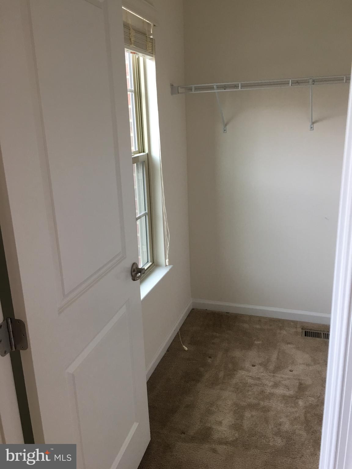 VIRGINIA MANOR CONDOMINIUM - Residential